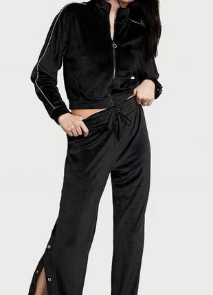 В наличии велюровый костюм victoria’s secret