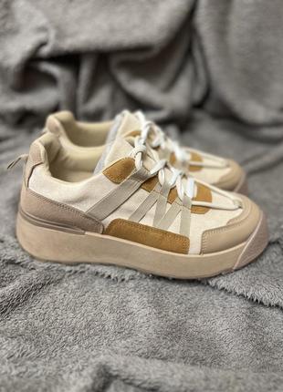 Кроссовки из эко замши и эко кожи 40р