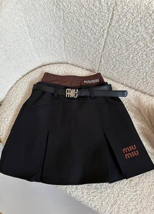 Мини-юбка стиль miu miu с ремнем