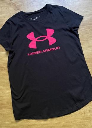 Брендова футболка under armour