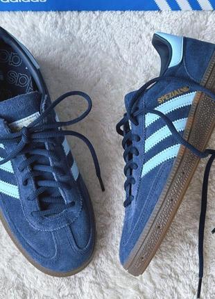 Кроссовки adidas xbyo