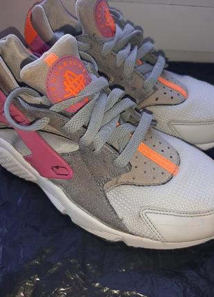 Кроссовки nike air huarache оригинал!