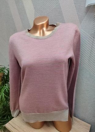 Красивый шерстяной джемпер gap