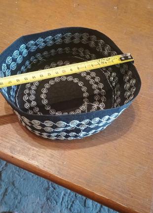 Тюбитейка вышитая