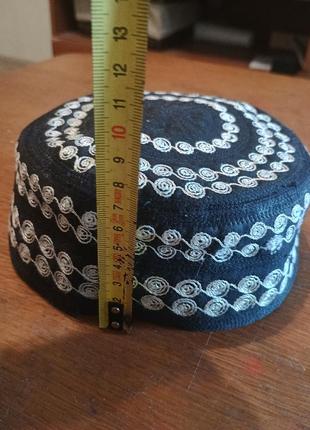 Тюбитейка вышитая