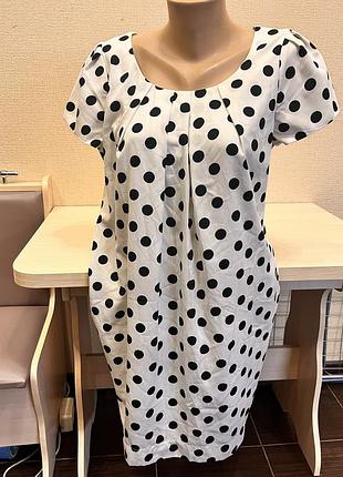 Легкое фирменное платье в горох для беременной