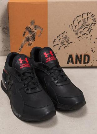 Чоловічі чорні кросівки з натуральної шкіри преміум якості