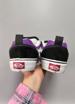 Нові кросівки демі-сезон дуже зручні та стильні