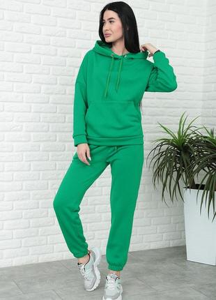 Жіночий утеплений костюм