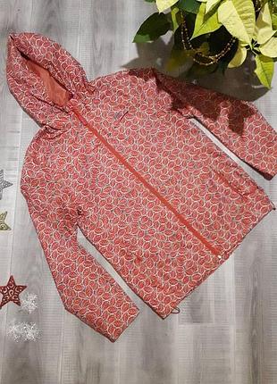 Куртка вітровка