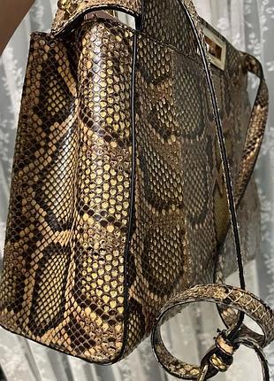 Fendi peekaboo сумка питон оригинал3 фото