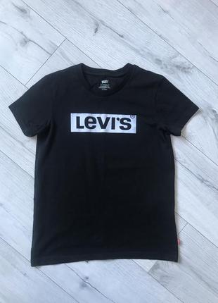 Футболка levis