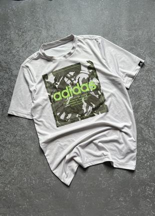 Футболка adidas camo