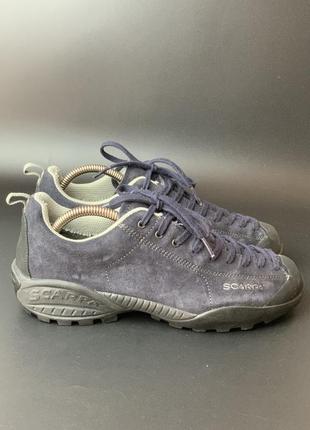Треккинговые кроссовки scarpa