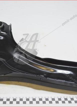 Рычаг подвески правый  renault fluence 10-. megane 08-. scenic 09-   exxel