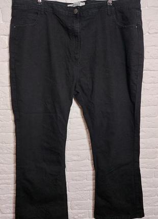 Фирменные джинсы