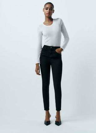 Черные джинсы slim fit - skinny leg