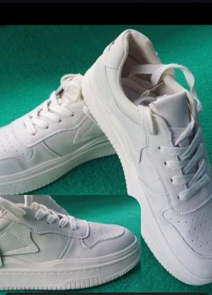 Кроссовки 26см стелька