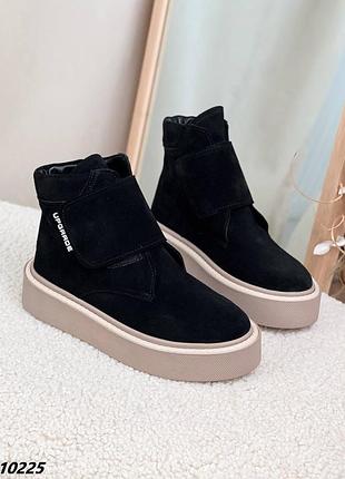 10225 ботинки материал натуральная замша сезон деми цвет черный на липучке