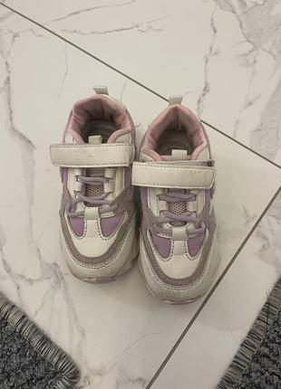 Кросівки для дівчинки 4