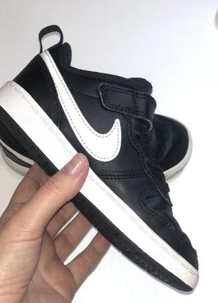 Кросівки nike