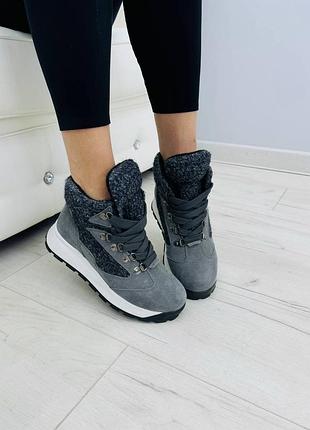 Ботинки из итальянской замши деми / зима серые