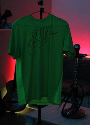 Футболка nike color legend run розмір:l