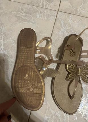 Босоніжки melissa