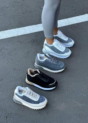 Зимові жіночі кросівки утеплені хутром