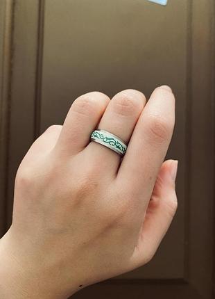 Кольцо нержавеющая сталь светится в темноте орнаменты