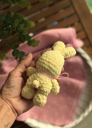 Зайчик. плюшева іграшка ручної роботи.