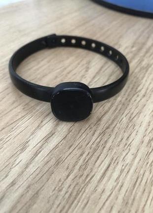 Фитнес браслет samsung charm