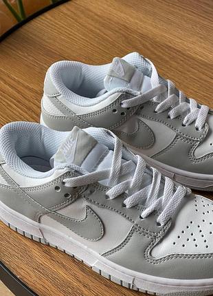 Женские кроссовки nike dunk low retro grey fog