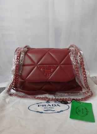 Кожаная сумка в стиле ботинки prada spectrum