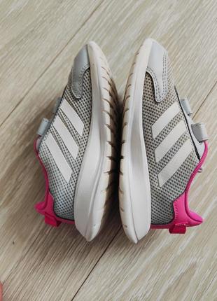 Кросівки для дівчинки adidas5 фото