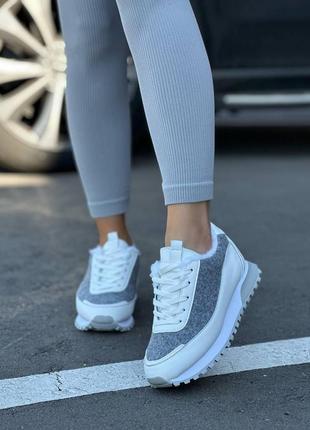 Зимние кроссовки