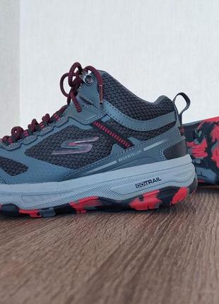 Чоловічі черевики високі кросівки skechers gorun altitude