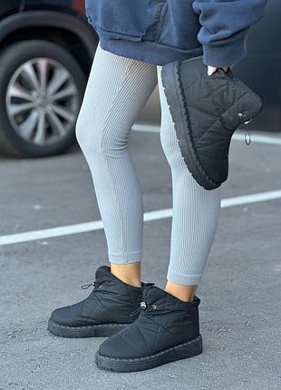 Дутики черевики водонепроникні зимові з хутром жіночі чорні