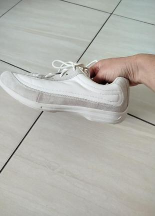 Белые кожаные кроссовки кожа +замш натуральные