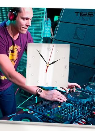 Часы "dj tiesto" для фанатов электронной техно музыки, музыкантов, декор в бар, клуб, студию