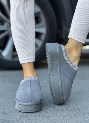 Женские угги низкие