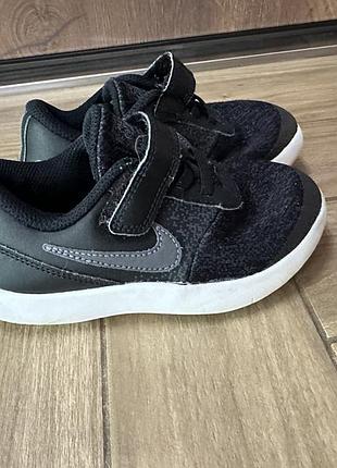 Детские кроссовки nike 27 г. 3