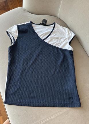 Спортивна футболка nike