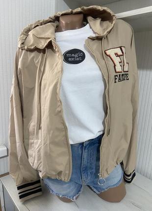 Курточка bershka