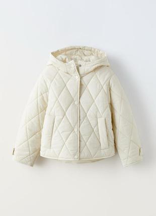 Стьобана куртка zara