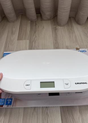 Цифровые весы для новорожденных