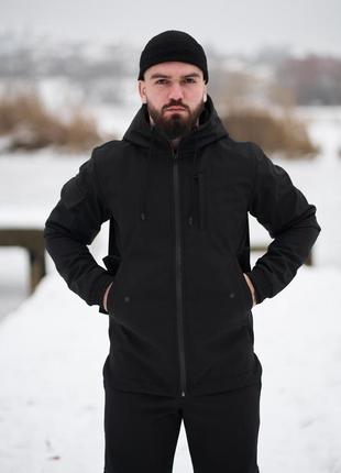 Стильная мужская куртка soft shell intruder на осень
