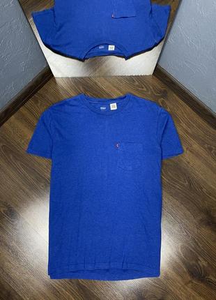 Футболка levis