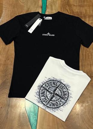 Чорна футболка чоловіча в стилі stone island з принтом