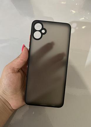 Чорний чохол samsung a05 обмін